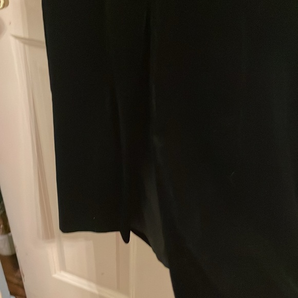 Liz Calborne  Black Velvet sleeveless Gown - Picture 4 of 5
